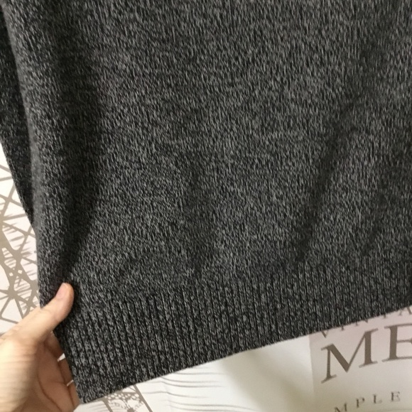 Calvin Klein Men's 1/4 Zip Sweater-Size XL in Dark Gray - Picture 6 of 10